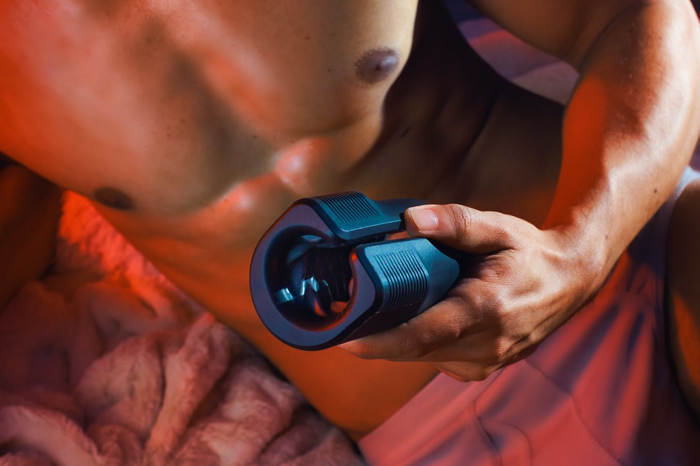Arcwave - Zing Vibro Stroker - Black - View 13