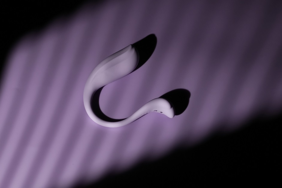 SVAKOM - Phoenix Neo 2 Interactive Egg Vibrator - Pastel Lilac - View 10